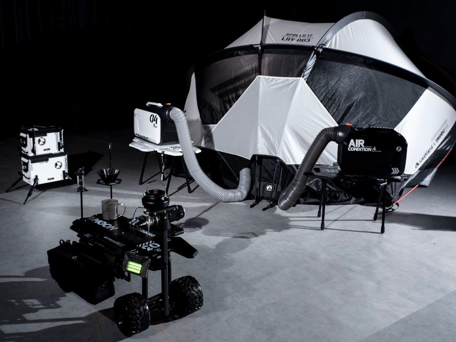 DawningFire × Weekland Watcherテント – ホワイトウォリアーヘルメット